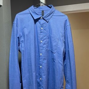 LULU Lemon button up dress shirt (New w/o tags)